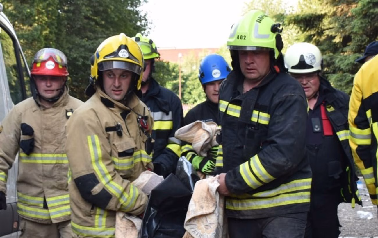 У Луцьку кількість поранених після російського удару досягла трьох десятків.