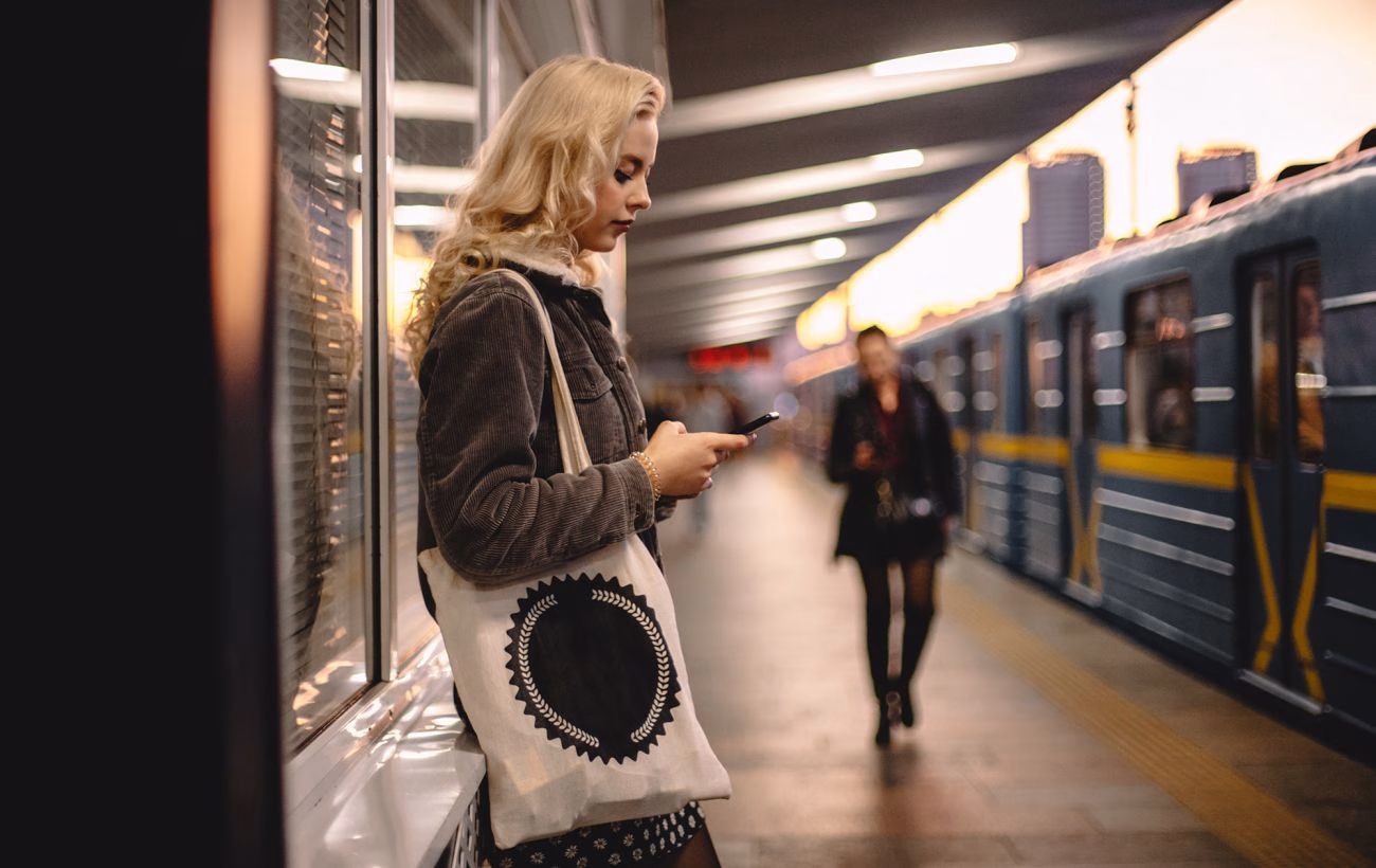 Російські удари та мобільний зв'язок: думка нардепа про можливі відключення