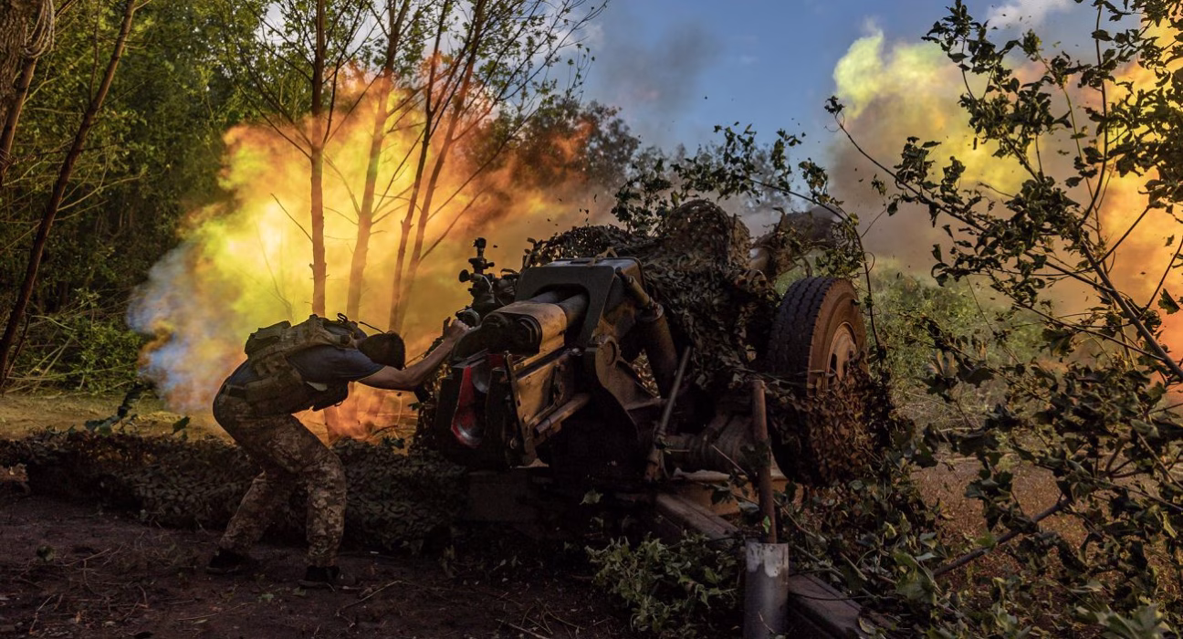 Генштаб: Ворог наступає на всіх фронтах, ситуація на передовій загострюється.