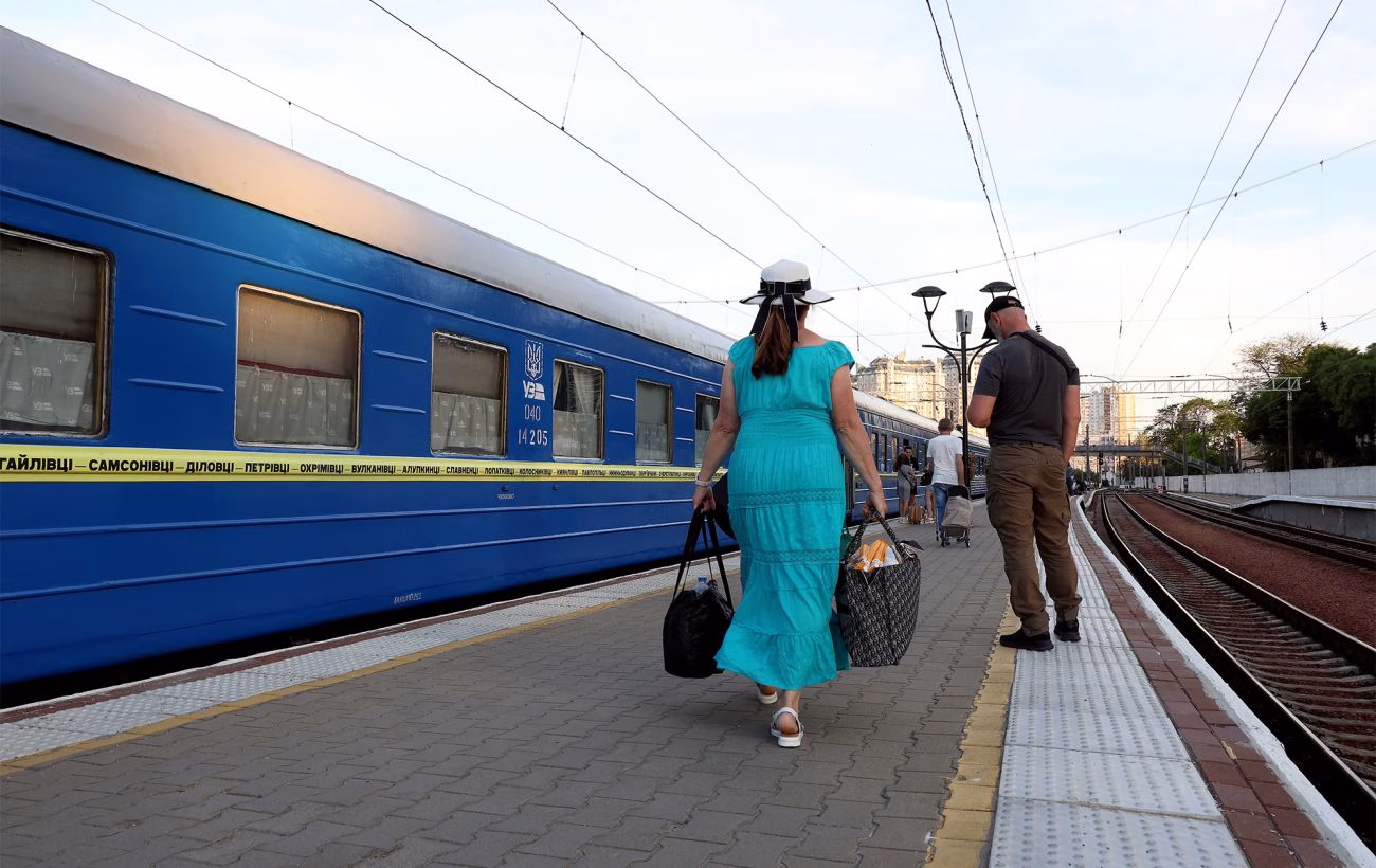 Як повернути гроші за запізнілий або скасований потяг: детальна інструкція щодо отримання компенсації.