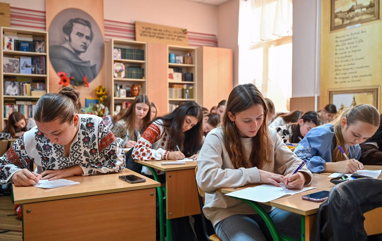 Конкурс на межі: скільки балів потрібно для бюджетного вступу до львівських вишів.