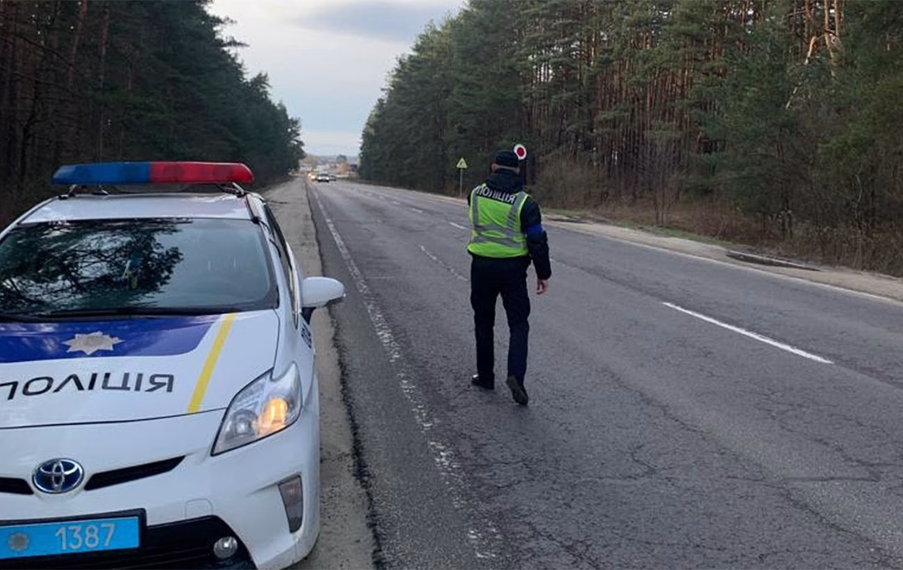 Нещасний Випадок на Дорозі: На Львівщині Мобілізований Випав з Рухомої Вантажівки