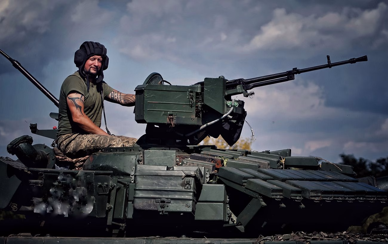 Героїчні дії миколаївських морських піхотинців: успішна оборона від масованої атаки на Донбасі (відео)