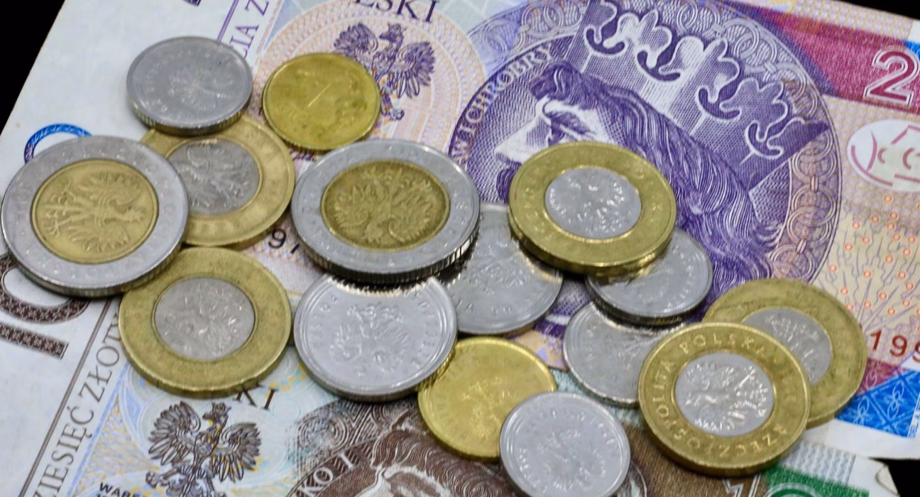 Злотий досяг рекордного курсу відносно гривні