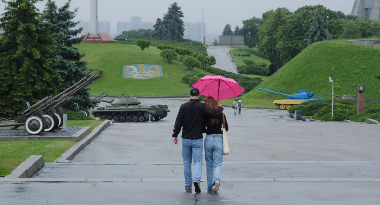 Потужні шторми та зливи: що нас чекає в останні дні червня