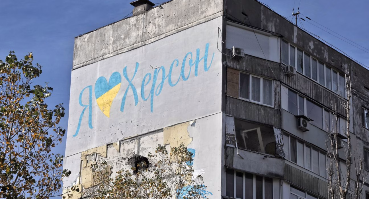 Сім цивільних постраждали від денного обстрілу Херсонської області росіянами