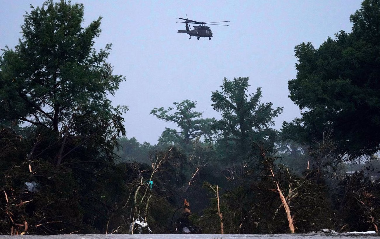 Техаське лихо: кількість жертв паводку перевищила сотню осіб
