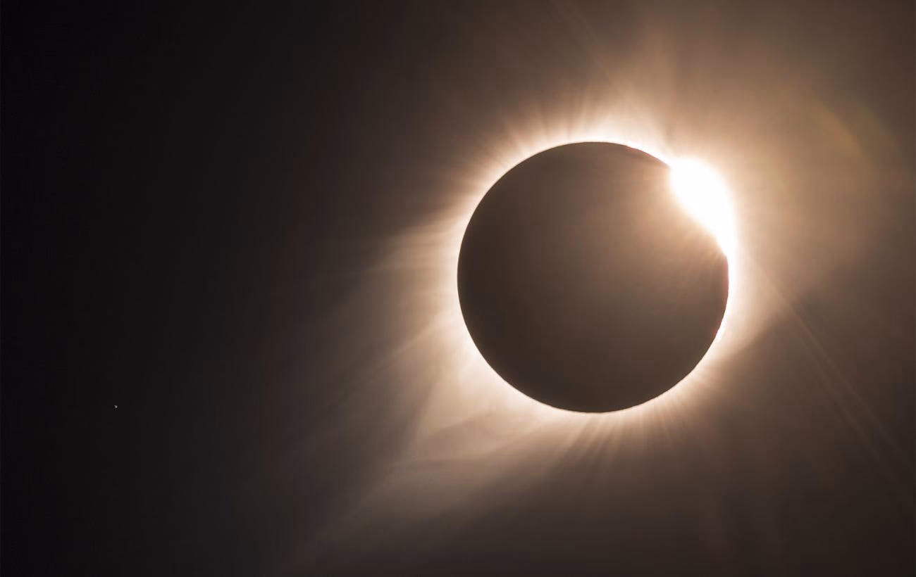 Українці на порозі унікальної космічної події, невидимої понад 12 000 років: що нас чекає?