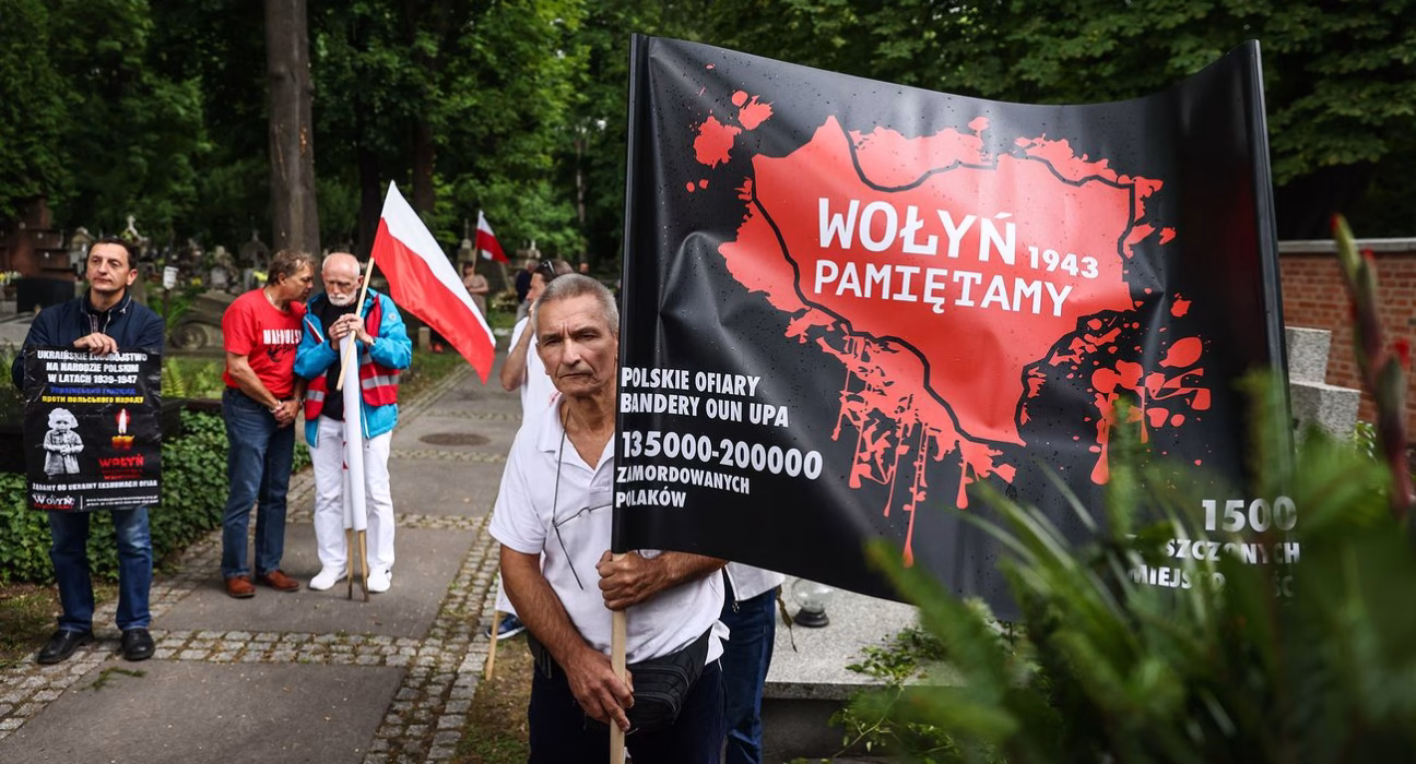 Пам'ять про Волинську трагедію: нова дата в Польщі та реакція України