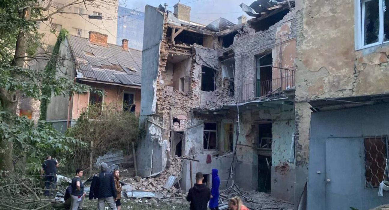 Нічна агресія у Львові: четверо поранених, вогняний хаос і збитки