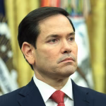 Тривожна пожежа охопила п’ятиповерхівку в Запоріжжі: діти серед постраждалих (відео)