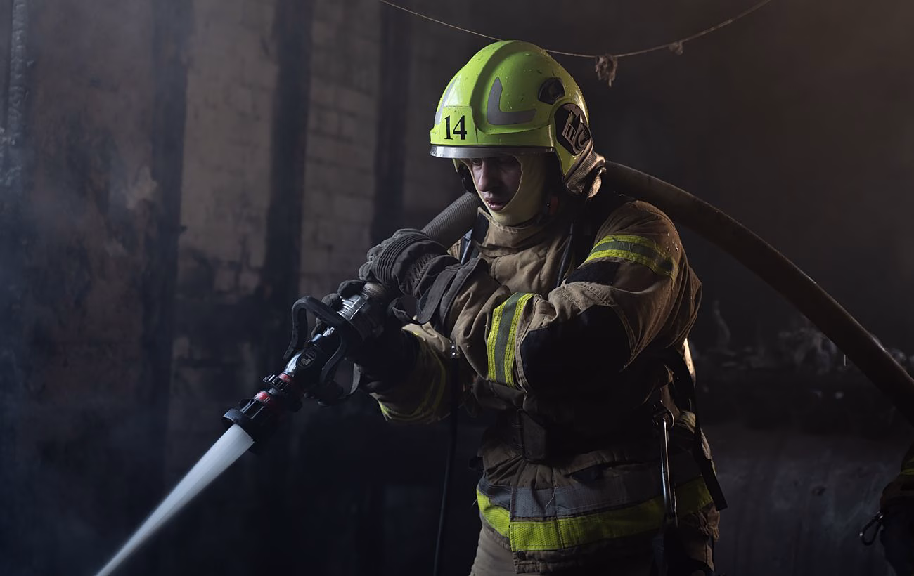 Кривий Ріг під масованою атакою: балістичні удари та 28 "Шахедів" залишили пораненого підлітка