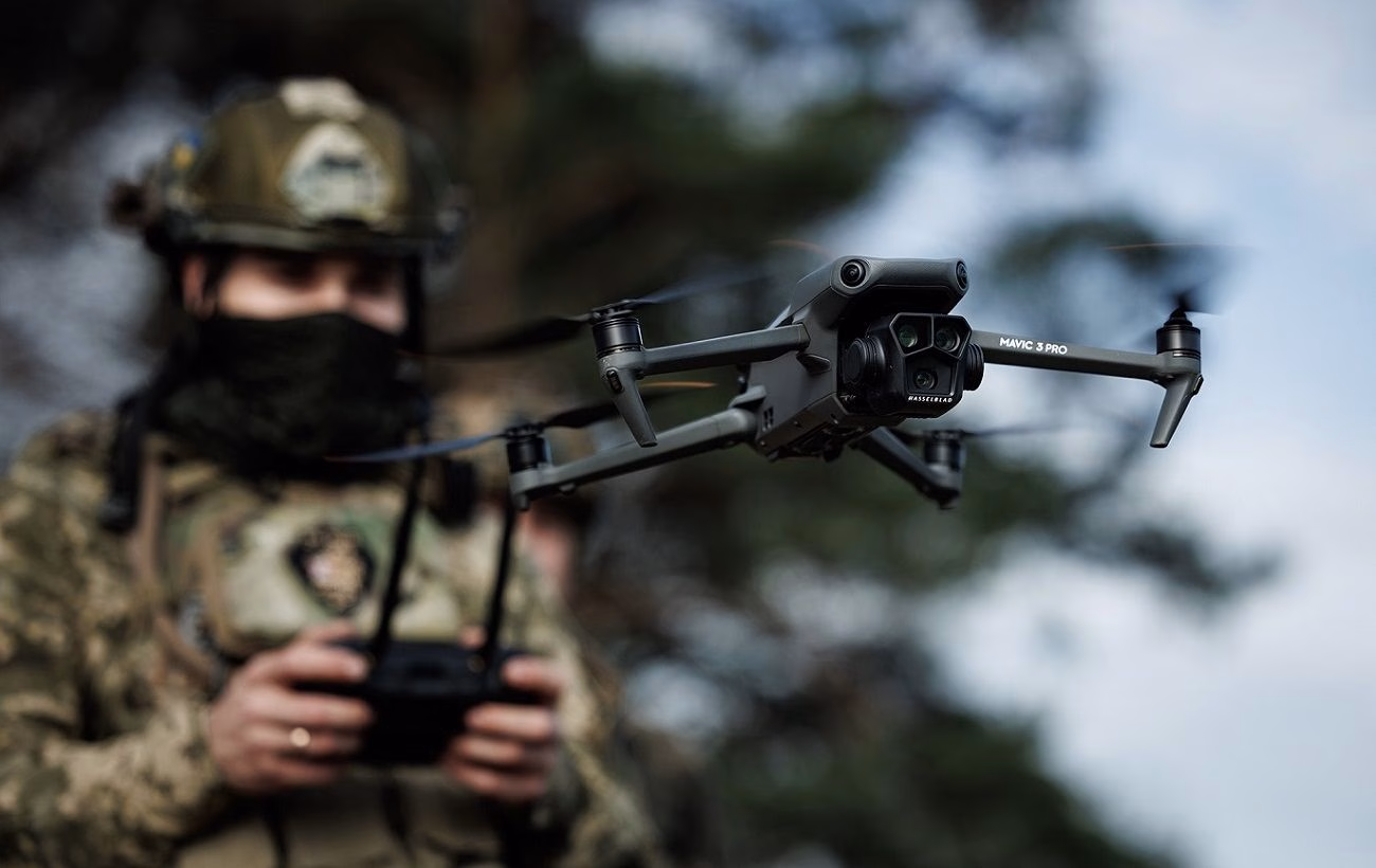 Україні доведеться шукати альтернативу: Пекін обмежує доступ до "Мавіків" на фронті