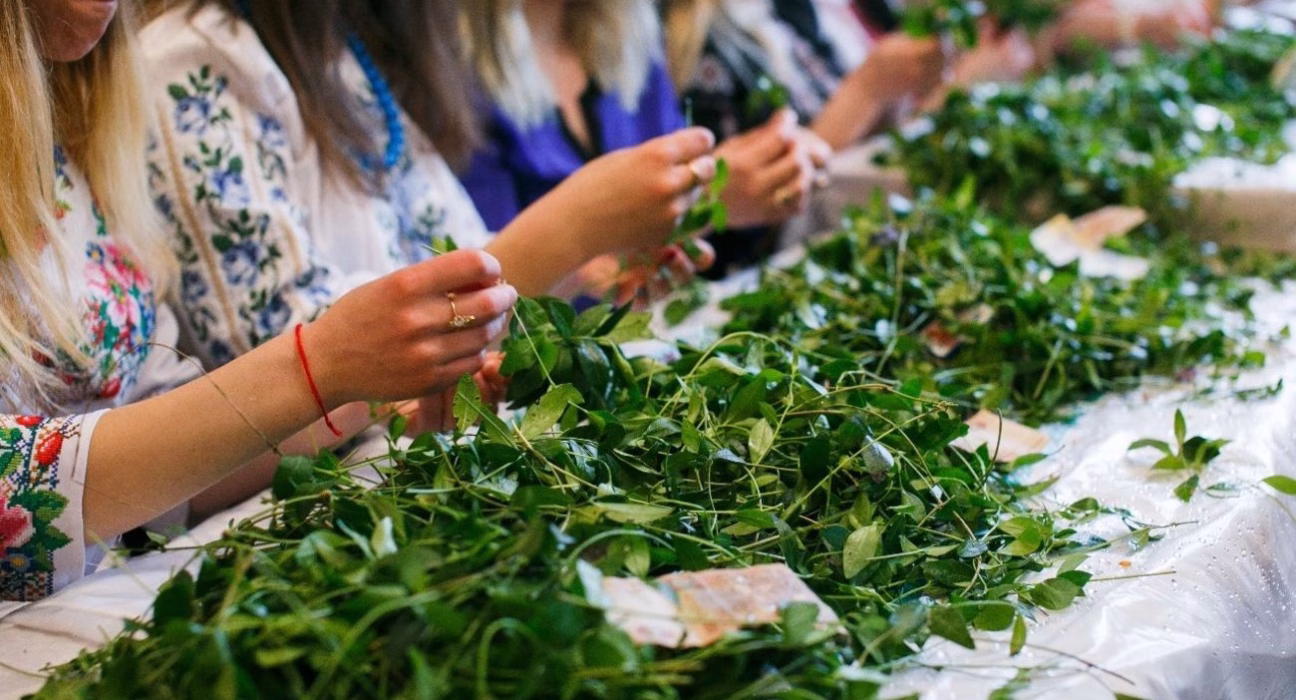 Культурна спадщина України поповнилася незвичайним весільним обрядом.