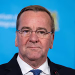 Спикер Джонсон отверг призыв Трампа к немедленным санкциям против России