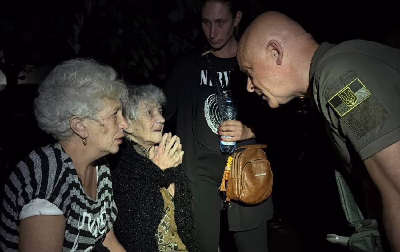 Дронова атака на Одесу: фотографії руйнувань житлового будинку внаслідок удару РФ