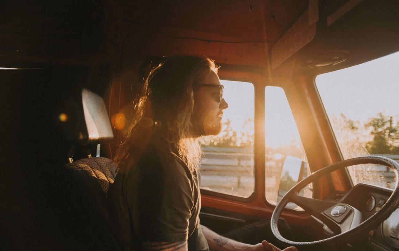 Майстерність водіння вантажівки з нуля: освоєння за 4 ключові кроки