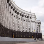 Онлайн-дебют Ради в умовах війни: трансляція відкрилася конфліктом