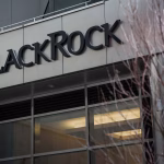 Несподіваний сигнал: біль у лікті як індикатор серйозного захворювання – будьте уважні!