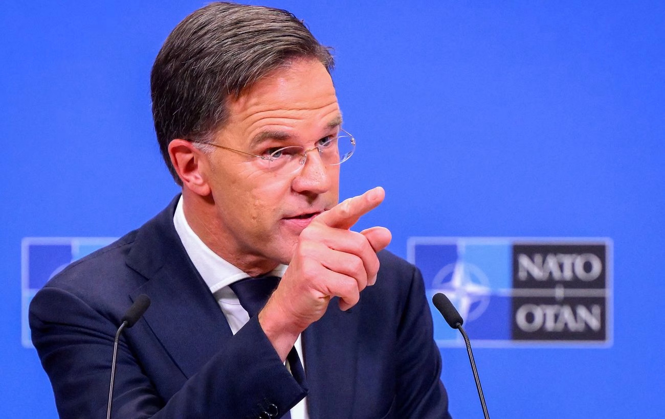 Інтенсивна підготовка до конфлікту зі США: Рютте про зростання загрози з боку Росії