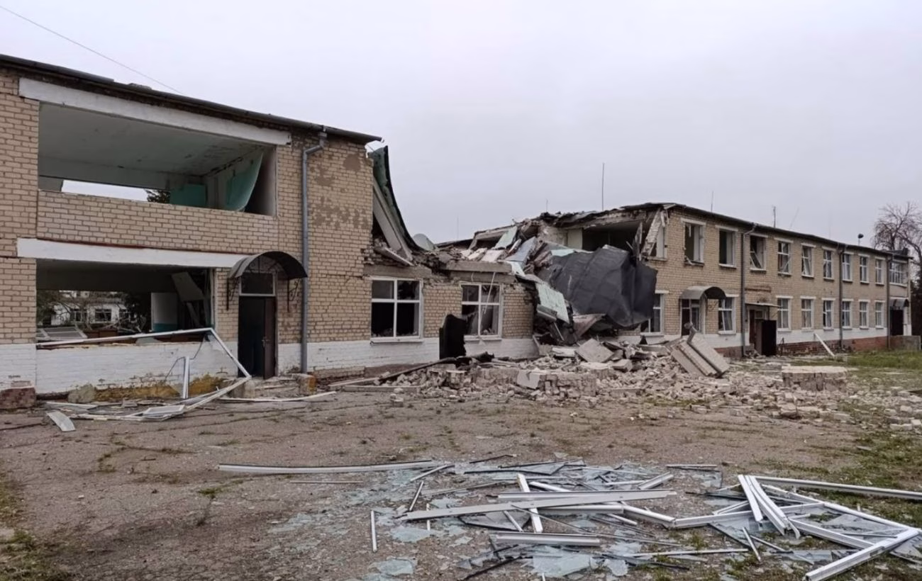 Російські війська атакували дитячий інтернат у Харківській області: всі деталі трагедії