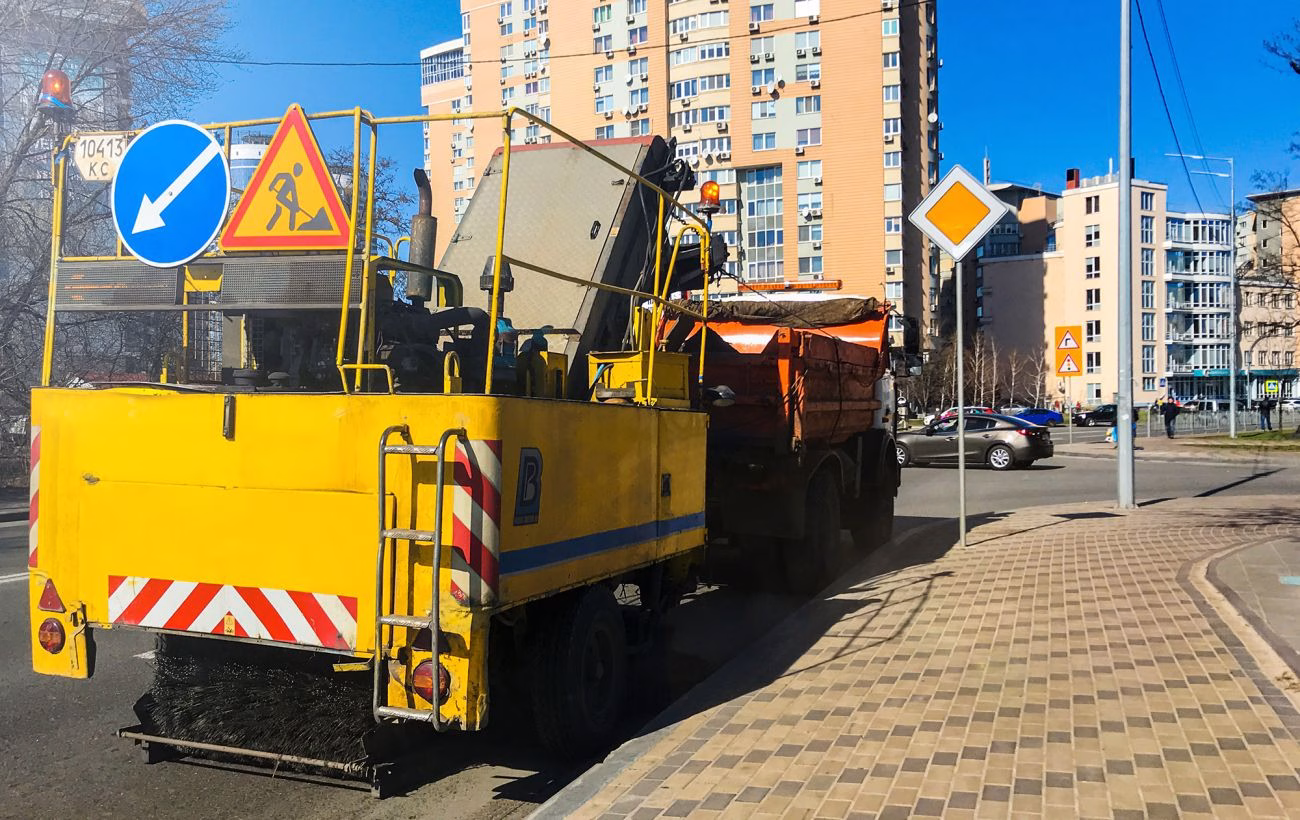 Як об'їхати: нові обмеження руху на відомій вулиці в центрі Києва з сьогоднішнього дня.