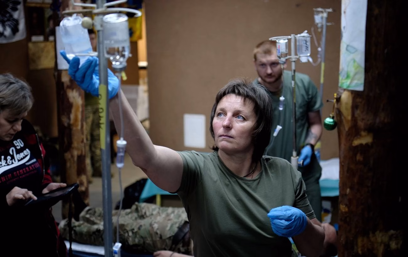 Рятуємо росіян: репортаж з гуманітарного пункту біля Краматорська