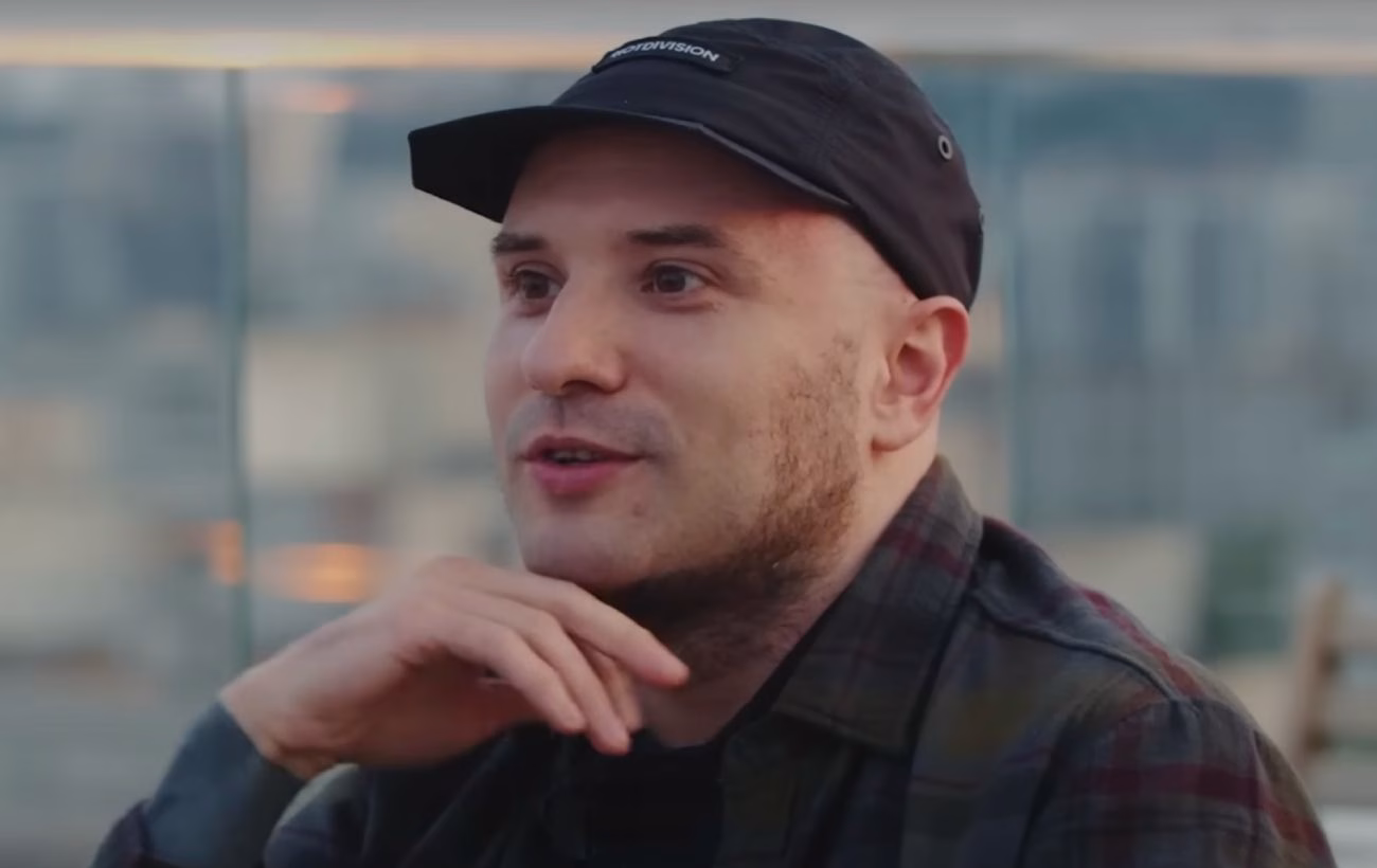 Віктор Рожевий: Ексклюзивний погляд на його російський музичний плейлист