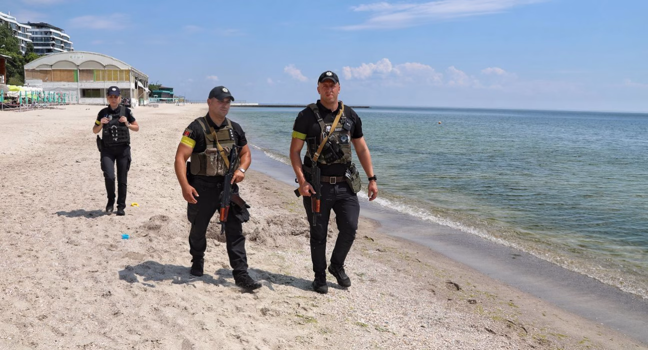 Трагічний інцидент у Затоці: чоловік став жертвою підриву на міні на пляжі