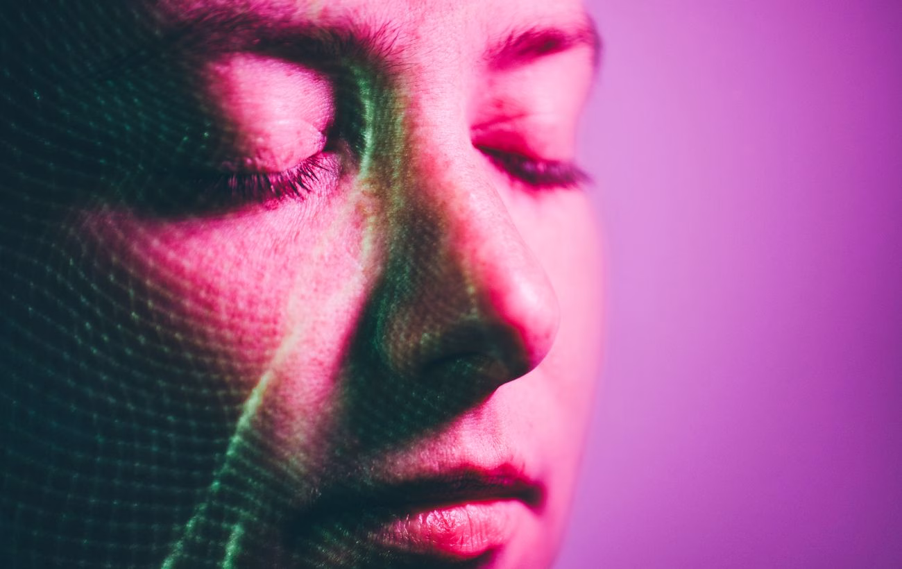 Як розпізнати ілюзії технологій: викриваємо фейкові фото, відео та аудіо, створені ШІ.