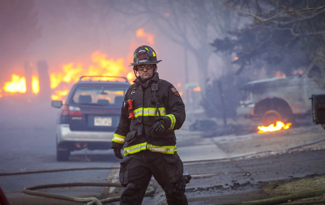 Трагедія на заводі US Steel: вибух приносить загибель і травми десяткам в Америці