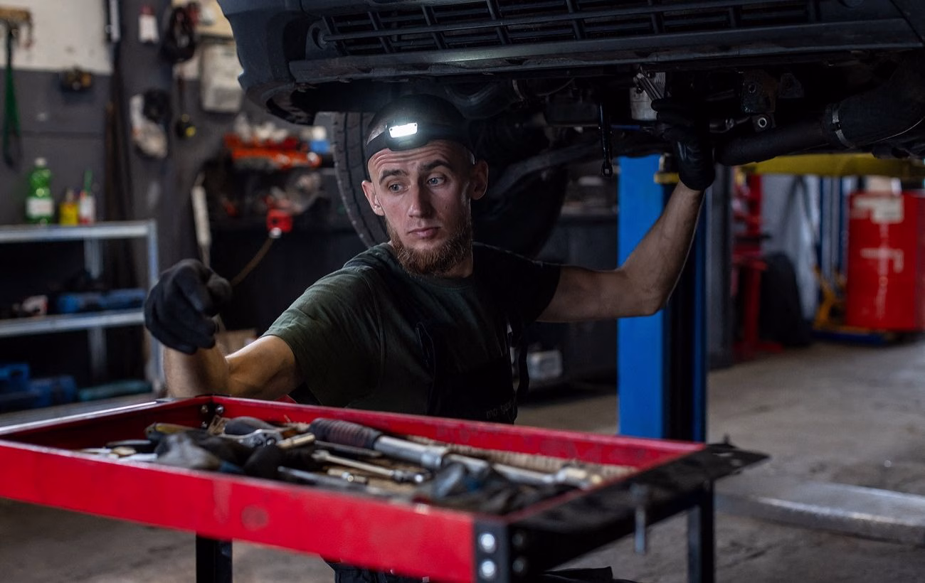 Чому молодим професіоналам не вдається знайти роботу з зарплатою від 50 тисяч, а IT-компаніям – талановитих співробітників?