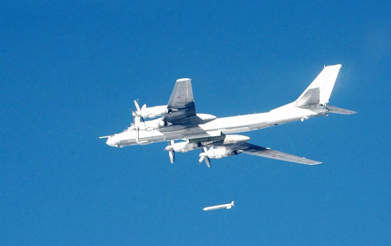 Здійснено ймовірний запуск стратегічних крилатих ракет російською авіацією.