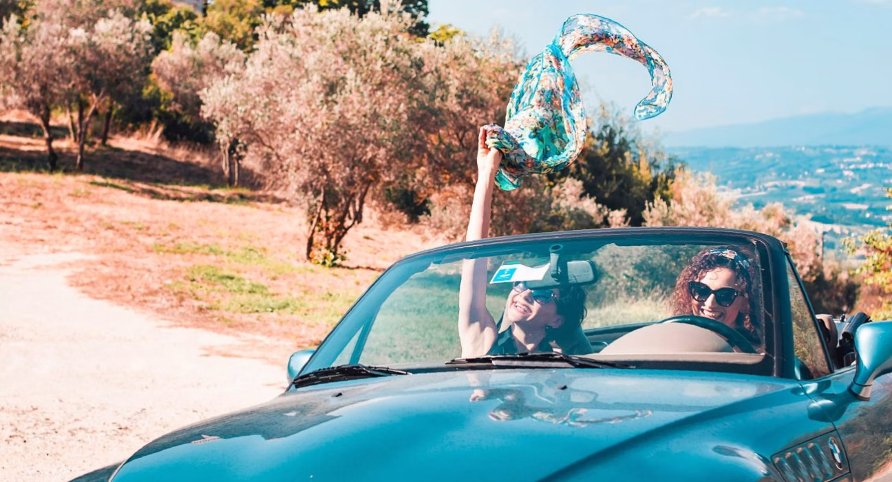 Мрії про вітер у волоссі: чому варто відмовитися від кабріолета влітку?