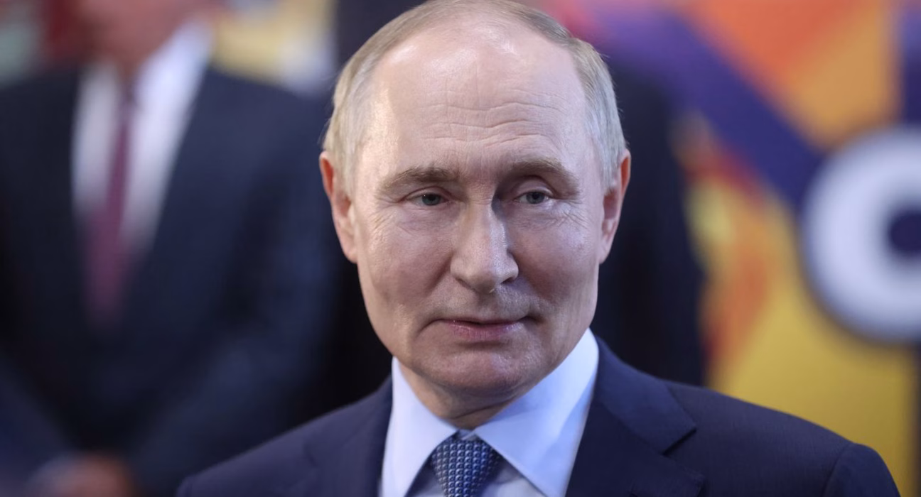 Міфічні танки та літаки країн-привидів: путінські фантазії про 2014 рік на Донбасі