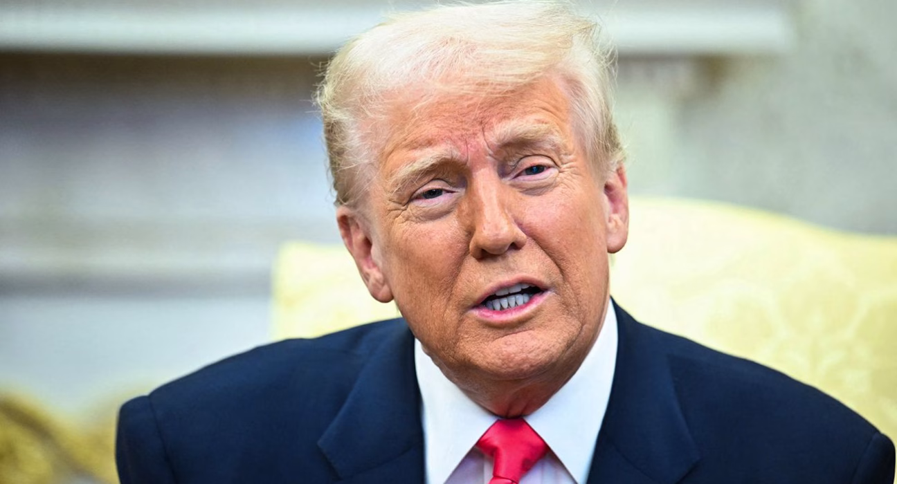 Трамп оголосив про введення нових тарифів на імпортовані в США меблі.