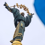 Візит Зеленського до США і затягування часу Путіним: ключові події тижня щодо мирних переговорів