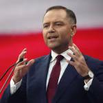 Європейська підтримка: Зеленський прагне отримати щомісячну допомогу в $1 млрд для придбання зброї у США