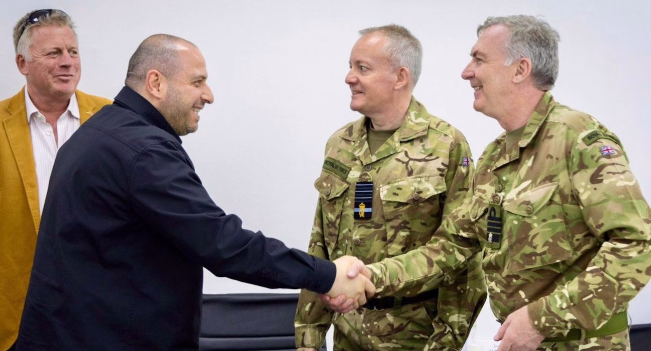 Умеров провів переговори з начальником Штабу оборони Британії щодо гарантій безпеки України