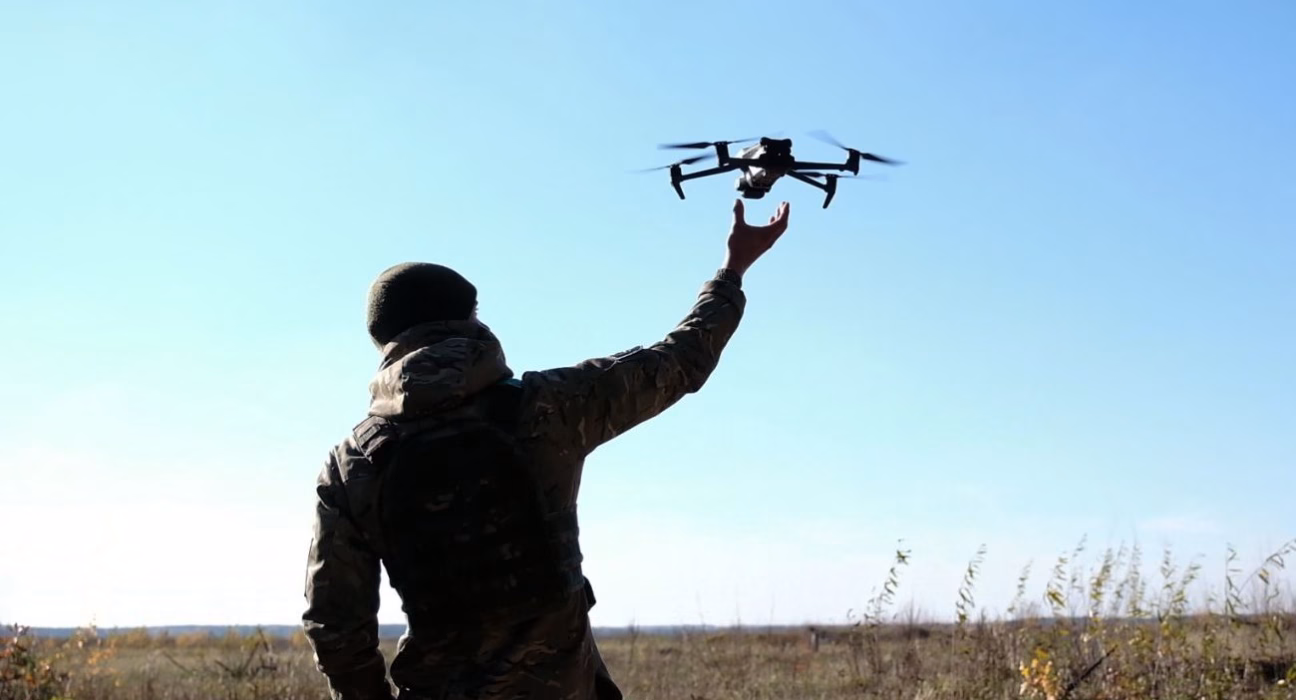 Неповторний удар ЗСУ: дрони "Корсар" знищили танк та ворожу техніку на Покровському напрямку.