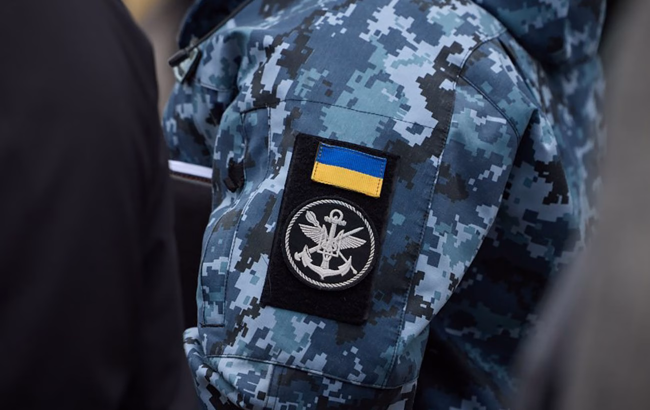 Трагедія на морі: збільшення кількості жертв після катастрофи українського військового судна та невпинні рятувальні роботи