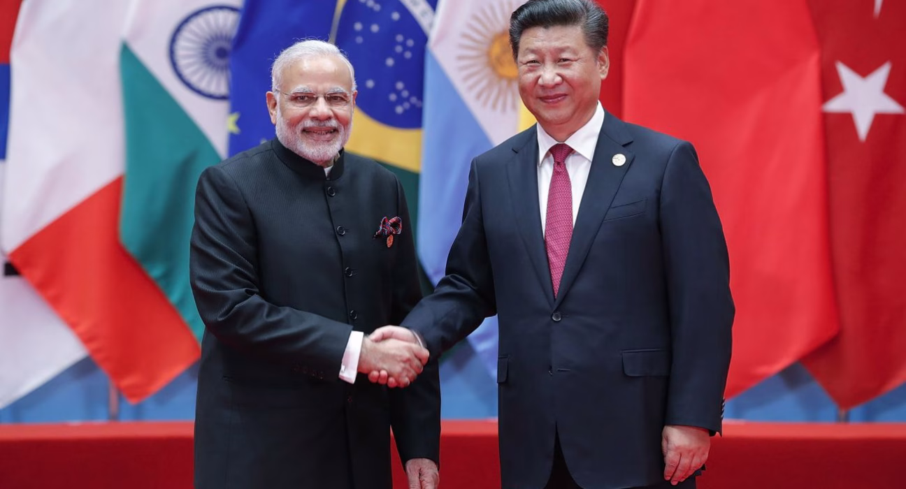 Моді та Сі Цзіньпін обговорили майбутнє "союзу слона та дракона" на зустрічі в Китаї