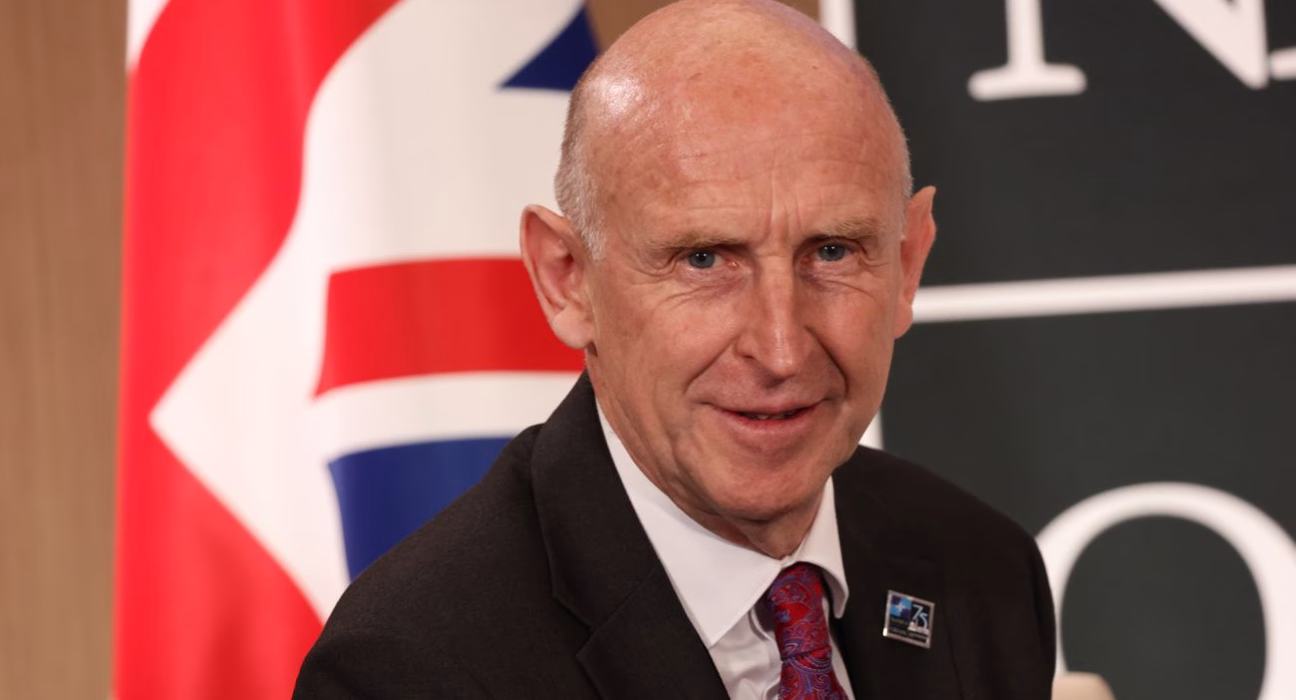 Британія створить п'ять інноваційних коледжів для підготовки експертів у галузі оборони.