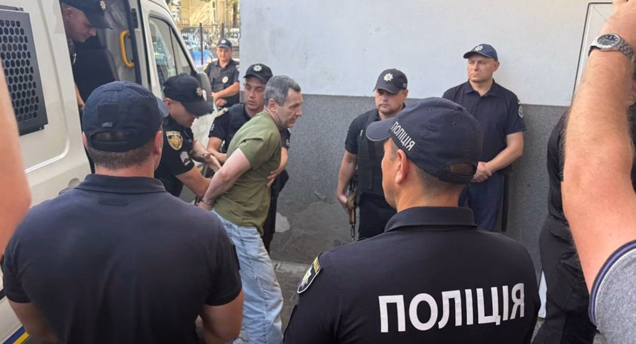 Можливі спільники вбивці Парубія в Україні: версія поліції та останні дані