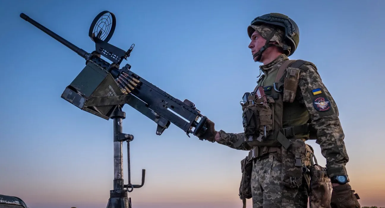 Неспокійна ніч: РФ атакувала дронами понад 60 разів, зафіксовані удари у восьми точках.