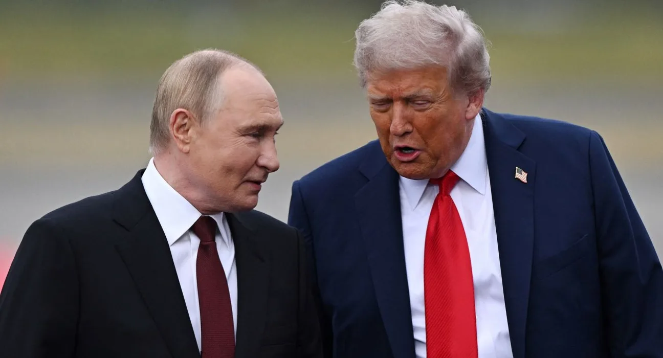 Кремль на два фронти: як Росія одночасно продає мирне вирішення США та готує народ до конфлікту