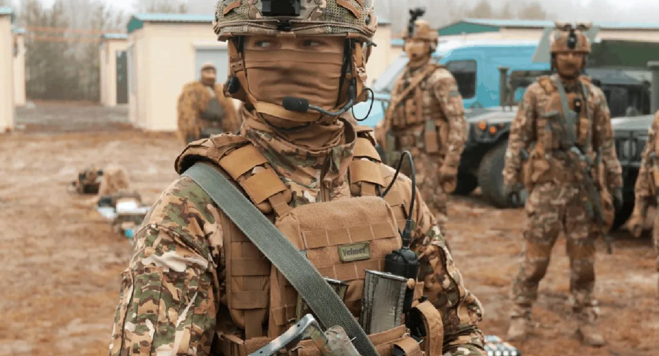 ССО провели успішні операції з ліквідації складів та укріплень противника у двох регіонах Донбасу (відео)