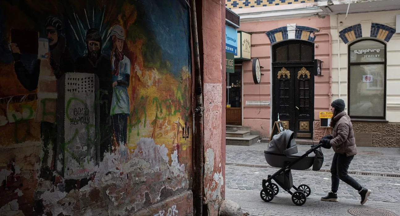 Тернопіль відрізаний: життя міста без зв'язку та транспорту після удару Росії